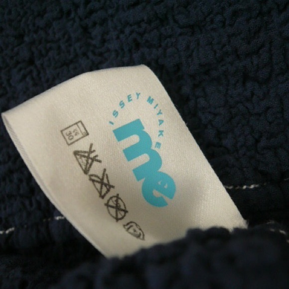 Issey Miyake wrinkled button up jacket - Picture 3 of 3